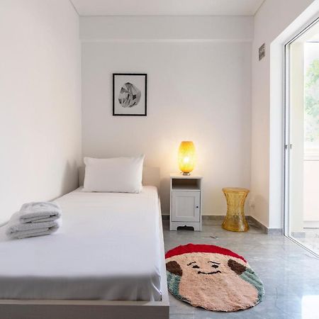 Central 3Bd Apt. Near Acropolis Aten Exteriör bild