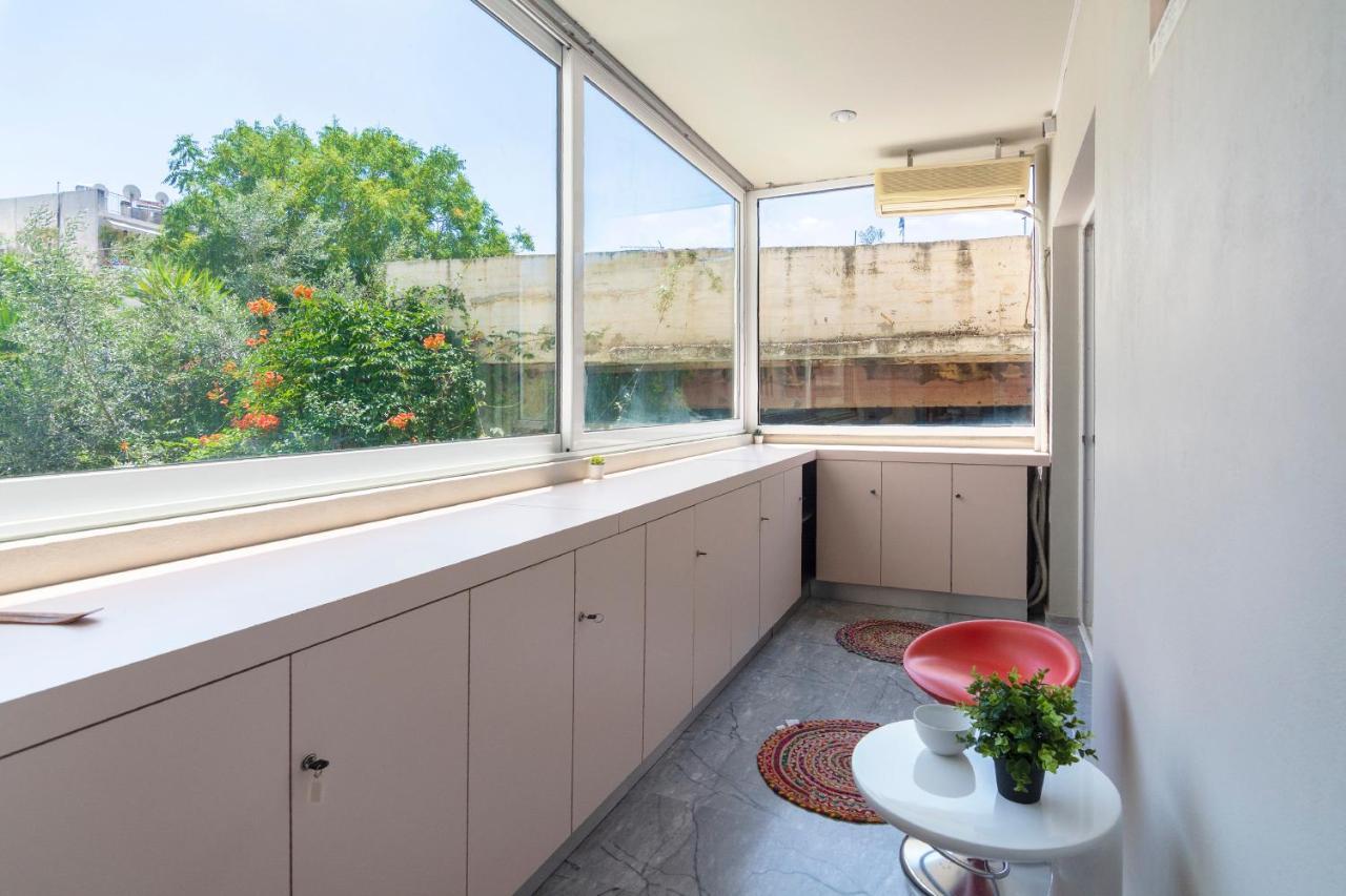 Central 3Bd Apt. Near Acropolis Aten Exteriör bild
